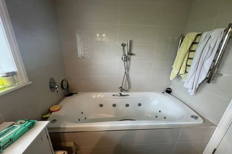 Photo of property in 91 Penzance Road, Mairangi Bay, Auckland, 0630