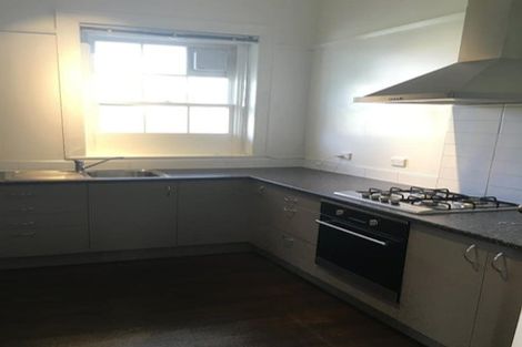 Photo of property in Fire Station Apartments, 54 Northland Road, Northland, Wellington, 6012