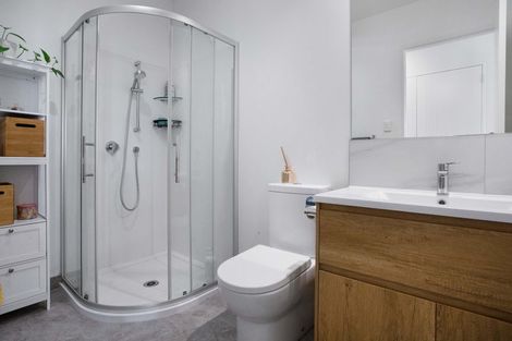 Photo of property in 7b Podgora Avenue, Kumeu, 0810