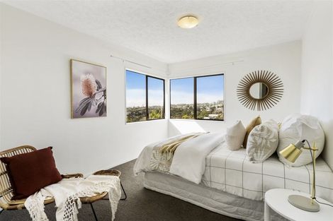 Photo of property in 1/9 Marigold Place, Mairangi Bay, Auckland, 0630