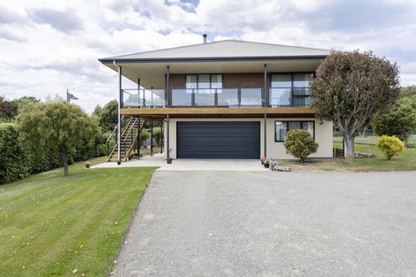 Photo of property in 31 Burnett Street, Kakanui, Oamaru, 9495