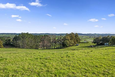 Photo of property in 70 Wishart Road, Helensville, 0800