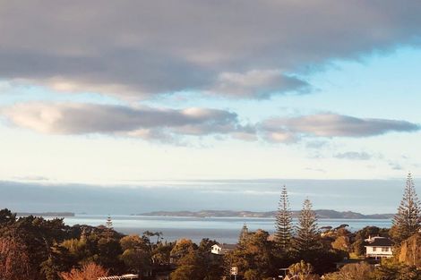 Photo of property in 3/2 Chilton Place, Howick, Auckland, 2014