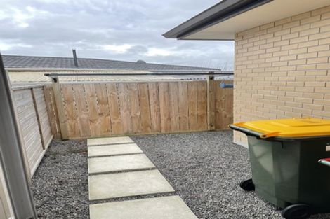 Photo of property in 53a Rodney Street, Howick, Auckland, 2014