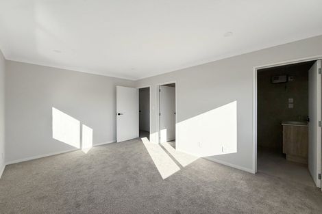 Photo of property in 38 Astoria Place, Northpark, Auckland, 2013