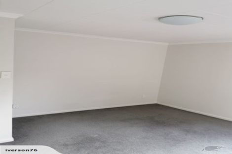 Photo of property in 22 Mulberry Street, Maungaraki, Lower Hutt, 5010