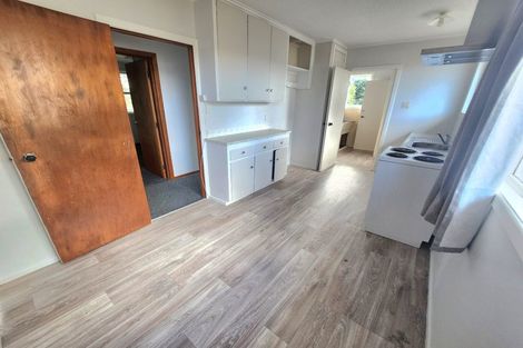 Photo of property in 105 Tidal Road, Mangere, Auckland, 2022