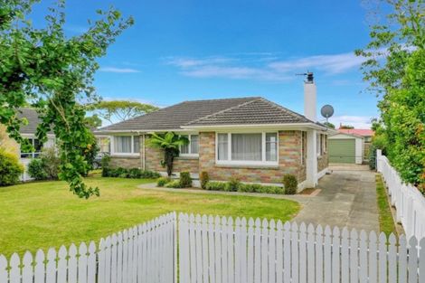 Photo of property in 14 Mananui Crescent, Whakatane, 3120