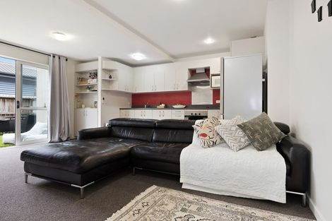 Photo of property in 1/30 Mathesons Road, Phillipstown, Christchurch, 8011