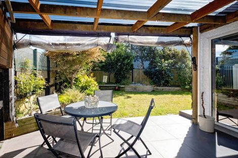 Photo of property in 4/184 Charles Street, Westshore, Napier, 4110