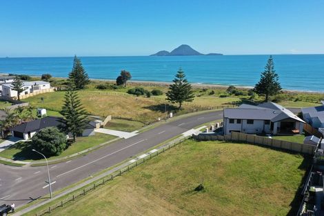 Photo of property in 2 Pacific Parade, Coastlands, Whakatane, 3120