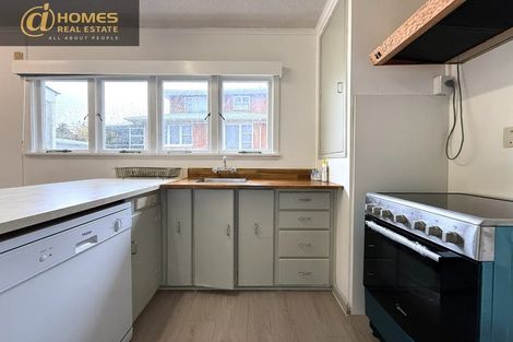 Photo of property in 17 Routley Drive, Glen Eden, Auckland, 0602