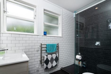 Photo of property in 86 Universal Drive, Henderson, Auckland, 0610