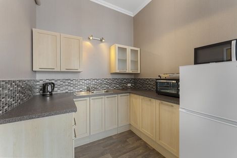 Photo of property in 22 Wellington Street, Feilding, 4702