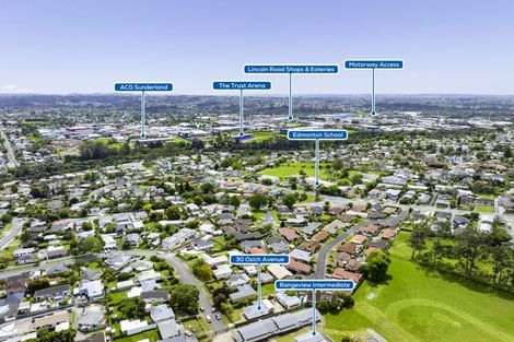 Photo of property in 30 Ozich Avenue, Te Atatu South, Auckland, 0610