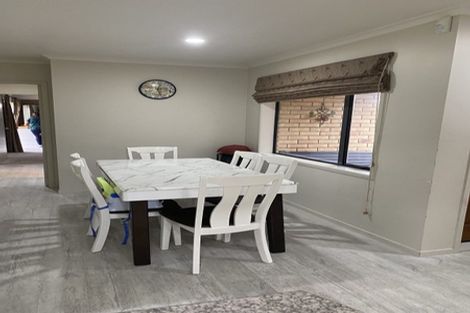 Photo of property in 42a Daytona Road, Henderson, Auckland, 0610