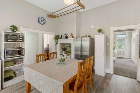 Photo of property in 14 Wilson Road, Hunterville, 4730