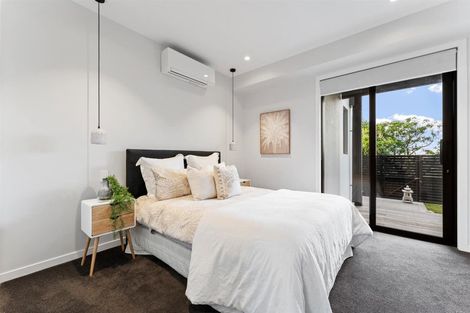 Photo of property in 30 Caroline Heights, Omaha, 0986