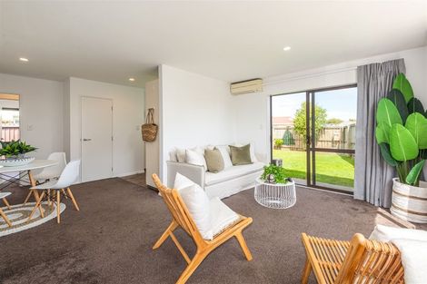 Photo of property in 7a Thistledown Place, Woolston, Christchurch, 8062