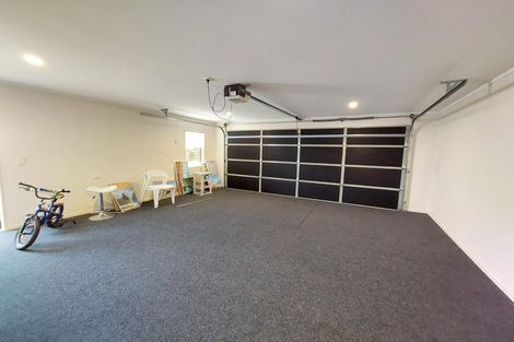 Photo of property in 17a Drake Street, Howick, Auckland, 2014