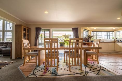 Photo of property in 27 Raratuna Street, Turua, 3574