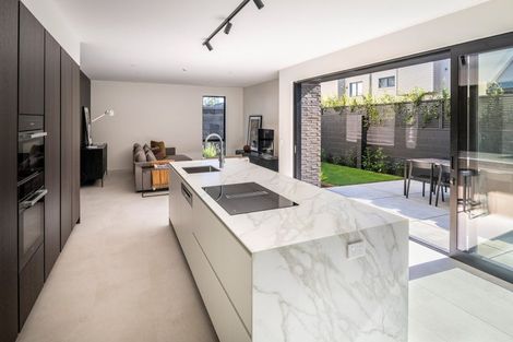 Photo of property in 12 Rhodes Street, Merivale, Christchurch, 8014