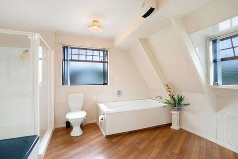 Photo of property in 11 Roxby Street, South Hill, Oamaru, 9400