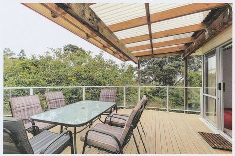 Photo of property in 8 Mahoe Street, Strandon, New Plymouth, 4312