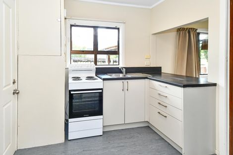 Photo of property in 33 Marne Road, Papakura, 2110