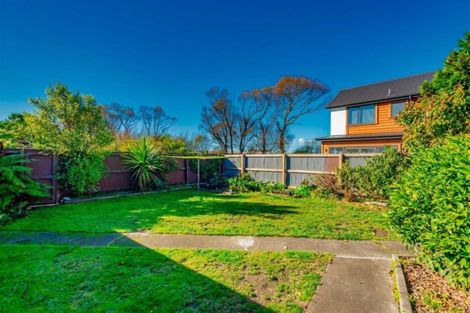 Photo of property in 37 Woodlands Place, Aranui, Christchurch, 8061