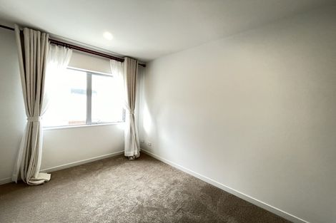 Photo of property in 26a Bruce Road, Glenfield, Auckland, 0629