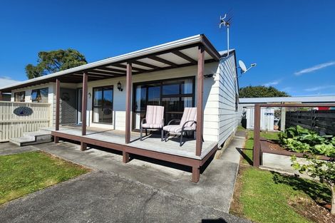 Photo of property in 34 Seaforth Avenue, Milson, Palmerston North, 4414