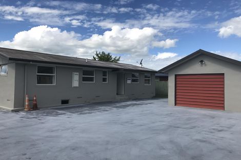 Photo of property in 14 Pulham Crescent, Queenwood, Hamilton, 3210