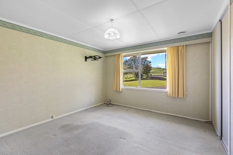 Photo of property in 2133 Wiremu Road, Newall, New Plymouth, 4381