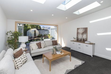 Photo of property in 89a Clarendon Terrace, Woolston, Christchurch, 8023