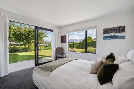 Photo of property in 47 Forest Heights, Wanaka, 9305