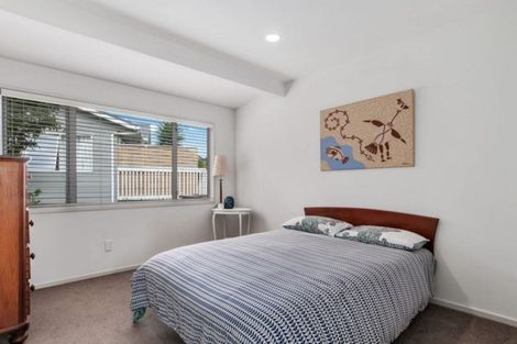 Photo of property in 8 Mckenna Lane, Omokoroa, 3114