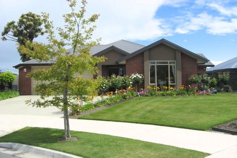 Photo of property in 8 Panache Place, Northwood, Christchurch, 8051