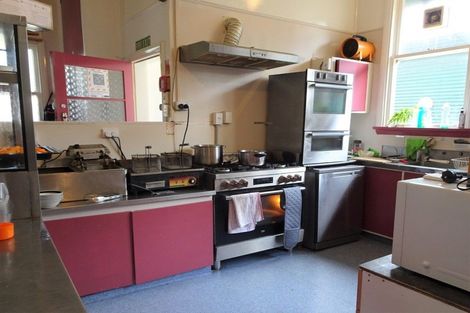 Photo of property in 37 Mcdougall Avenue, St Albans, Christchurch, 8014