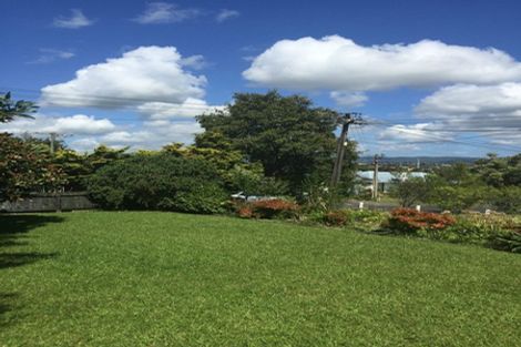 Photo of property in 1/10 Alma Street, Te Atatu South, Auckland, 0610