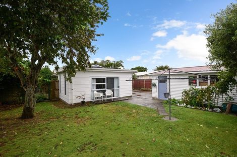 Photo of property in 21 Fuchsia Avenue, Pukete, Hamilton, 3200
