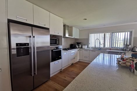 Photo of property in 15 Aviano Close, Flat Bush, Auckland, 2019