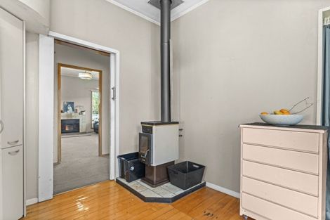 Photo of property in 72 Kent Street, Carterton, 5713