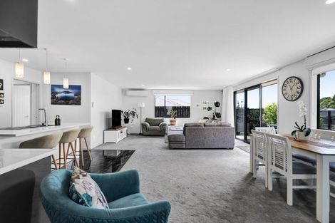 Photo of property in 3 Frederick Place, Whalers Gate, New Plymouth, 4310