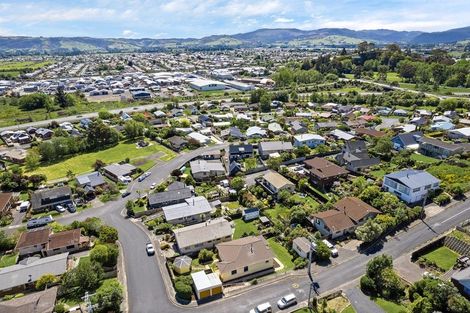 Photo of property in 23 Clyde Street, Kinmont Park, Mosgiel, 9024