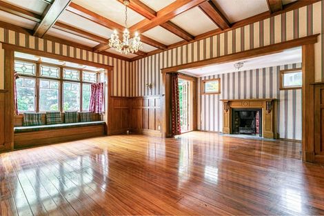 Photo of property in 5 Mount Albert Road, Mount Albert, Auckland, 1025