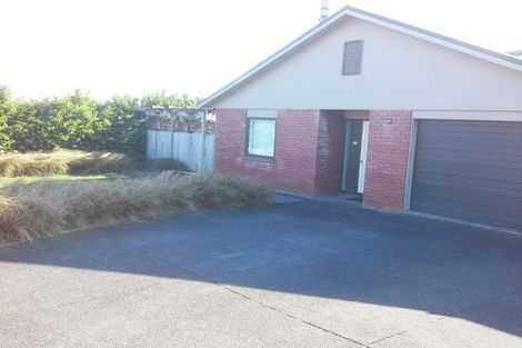 Photo of property in 3 Manuka Place, Whalers Gate, New Plymouth, 4310