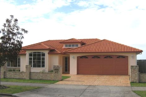 Photo of property in 47 Semillon Avenue, Henderson, Auckland, 0612