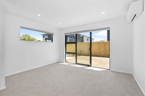 Photo of property in 2/21 Frederick Street, Waltham, Christchurch, 8011