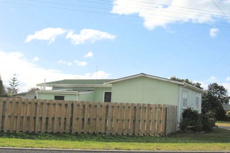 Photo of property in 206 Williamson Road, Whangamata, 3620